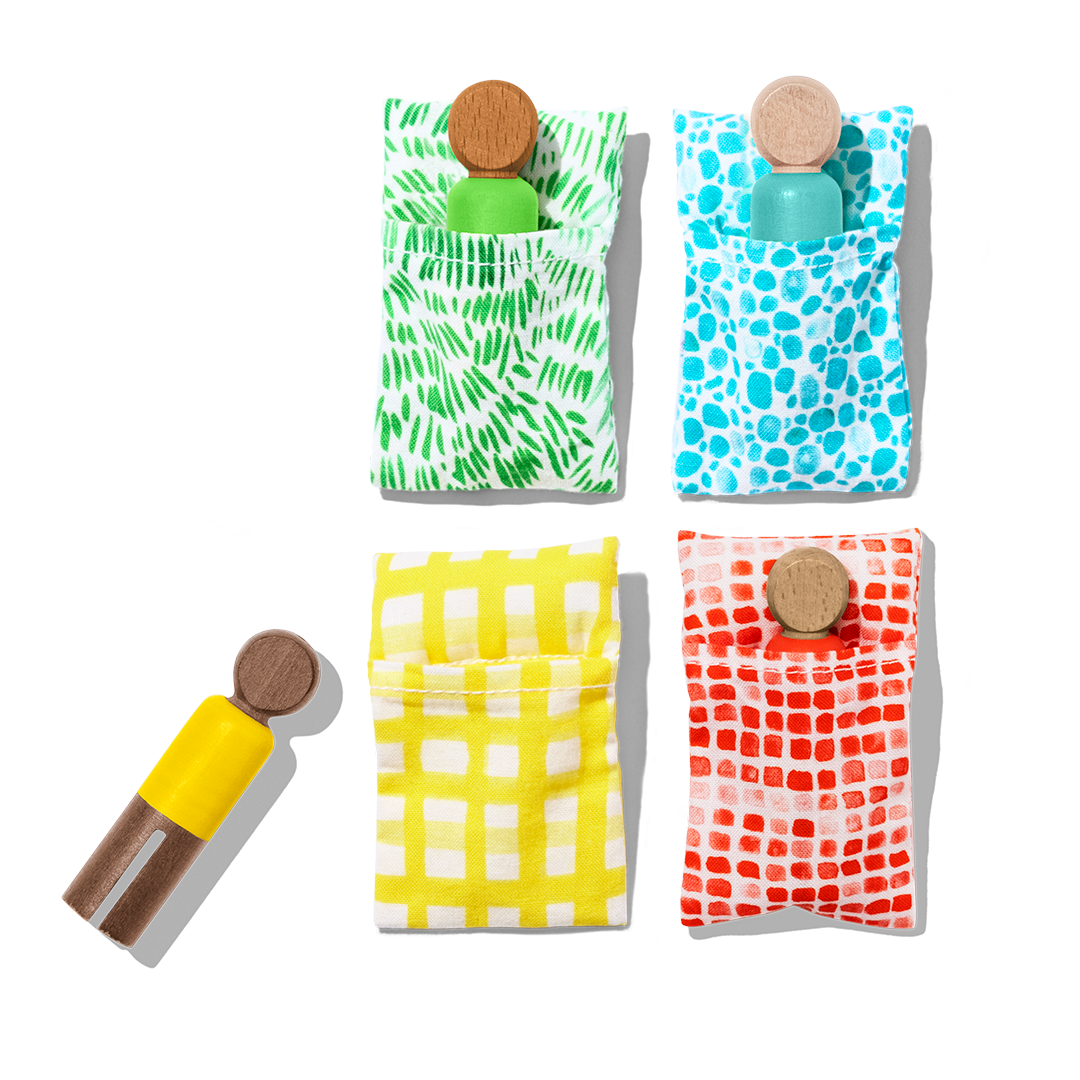 Outdoor Adventure Peg People and Sleep Sacks (set of 4)